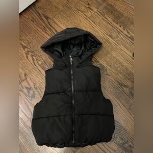 Cozy Black Hooded Puffer Vest for Kids